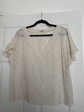 Madewell Cream Eyelet V-Neck Ruffle Sleeve Blouse